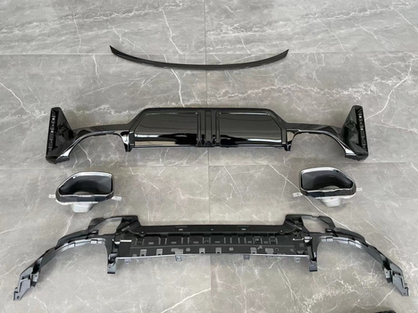 BMW G20 LCI 3 SERİSİ 2022+ UYUMLU 3.40 DIFUZOR VE EGZOZ SETİ ( PARLAK SİYAH) M-TECH İÇİN